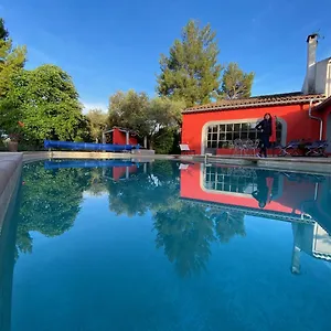 De La Diligence Bed & Breakfast